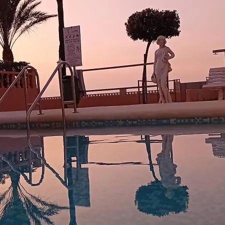 Views Of Marinas, Beachfront, Διαμέρισμα Denia