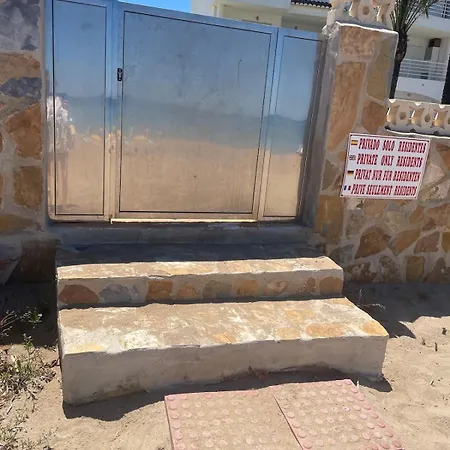 Views Of Marinas, Beachfront, Daire