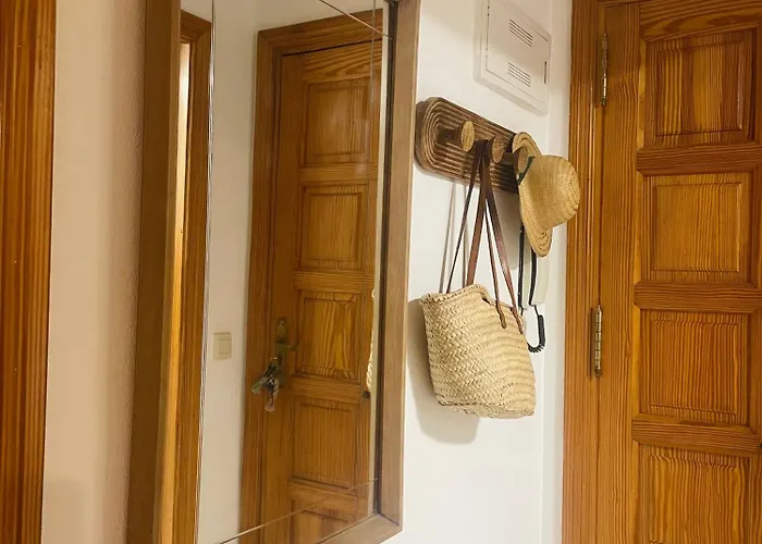 Views Of Marinas, Beachfront, Daire Denia